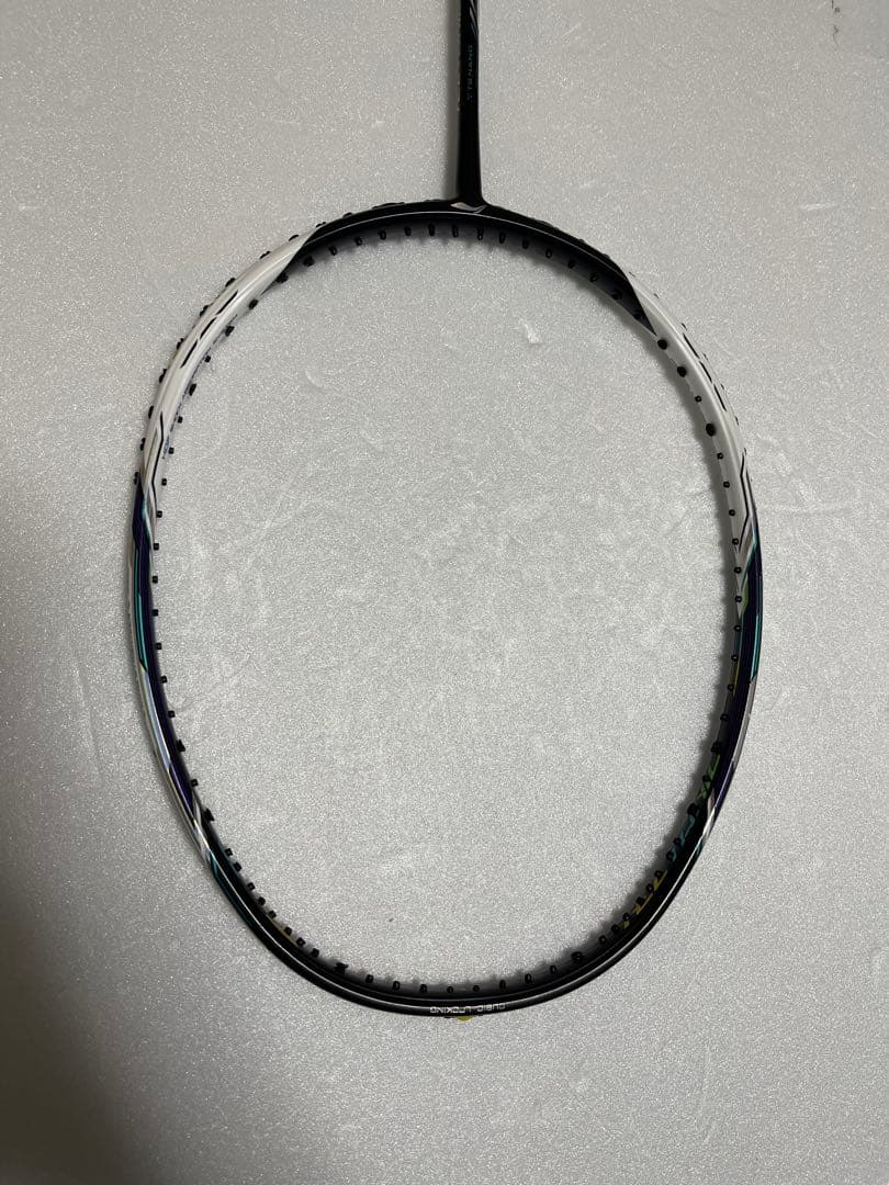 Lining Tecgonic 9 4UG5ラケット