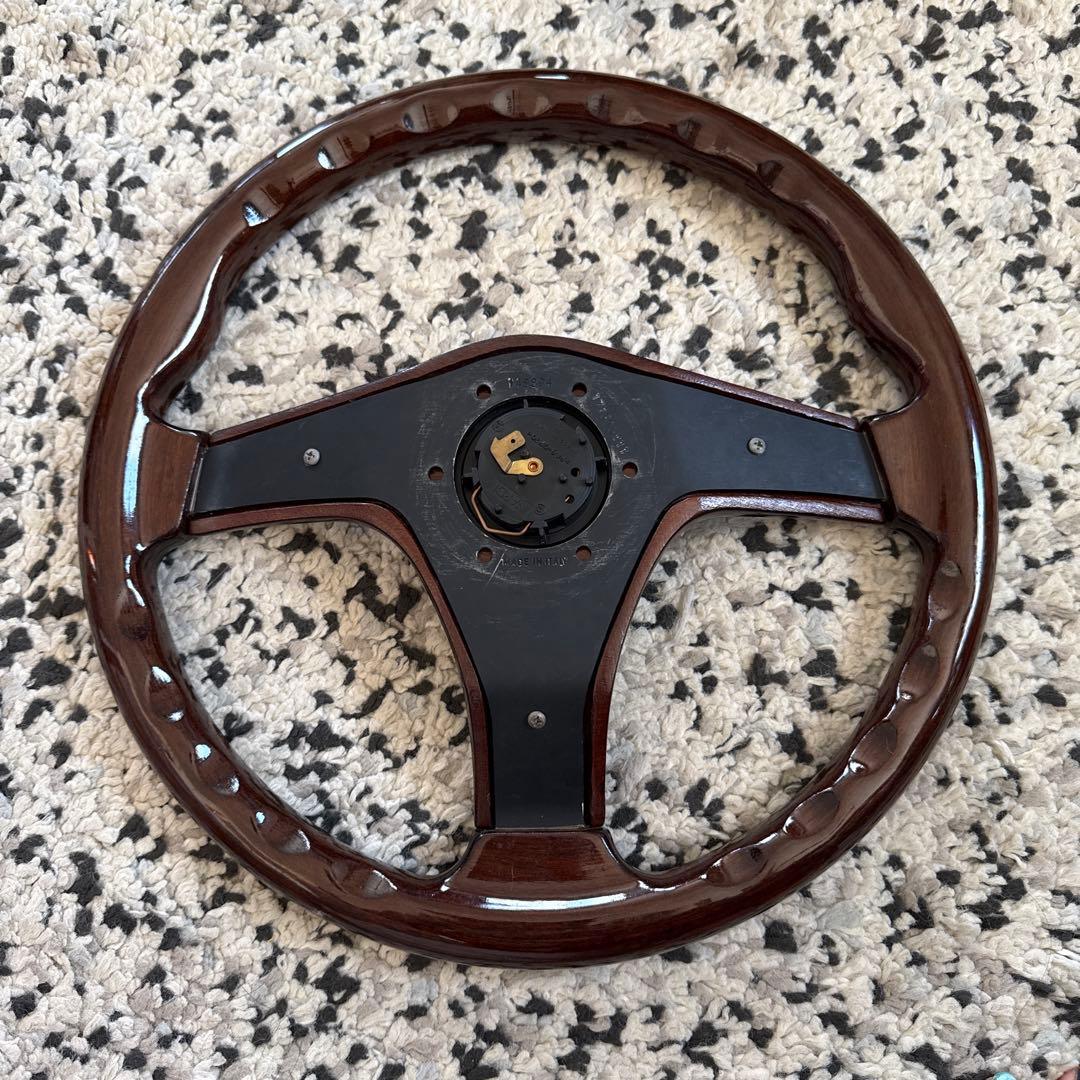 ナルディ NARDI TORINOウッドステアリング