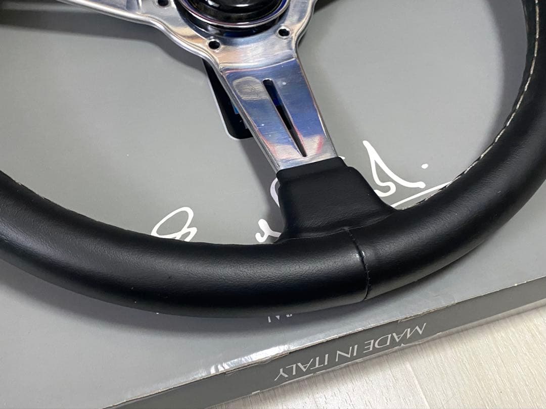 希少【NARDI】FET レザーステアリング　36Φ 【ナルディ】