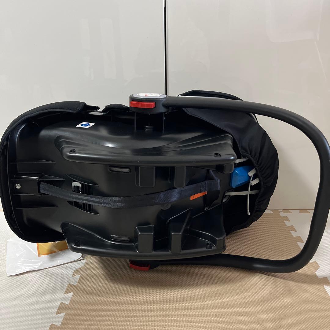 [極美品] MCブライト3 チャイルドシート