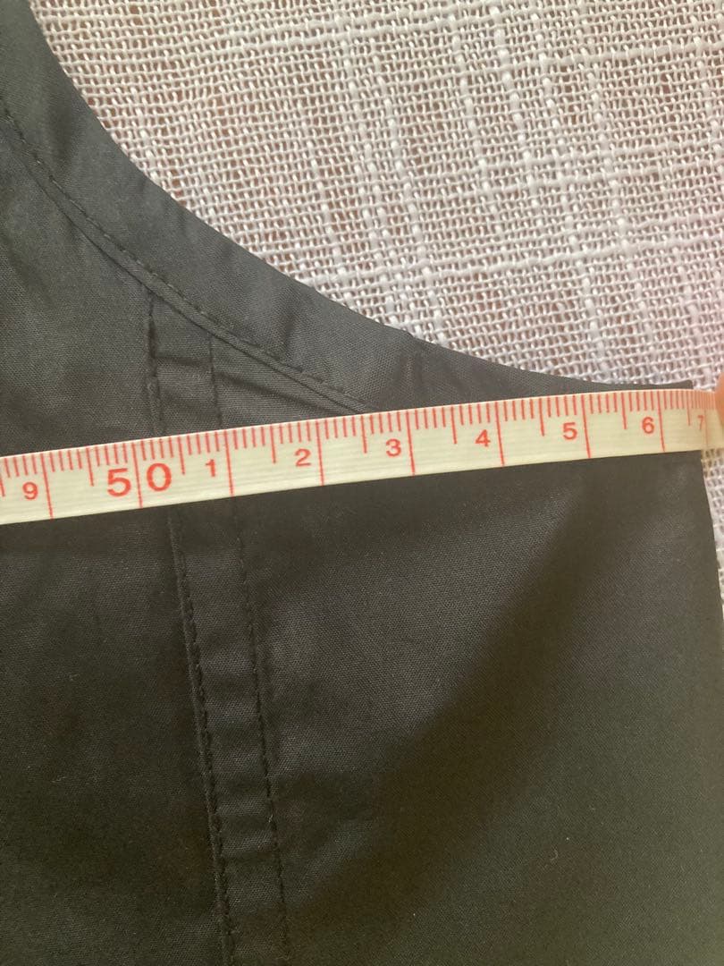 24時間以内発送　プラダスポーツ　ナイロンベスト　アーカイブ　ラバータグ　黒