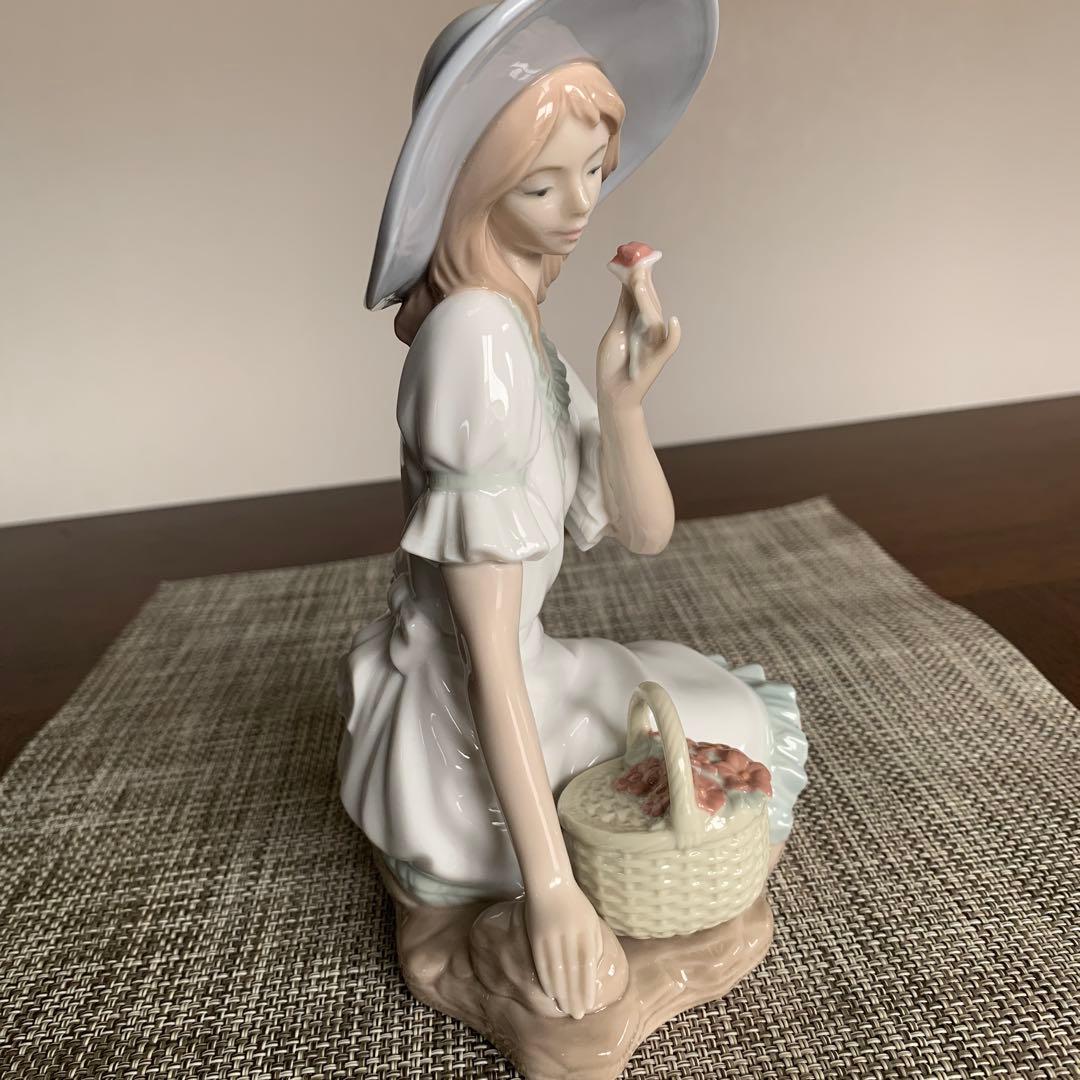 ☆リヤドロNAO 1365　【美品】