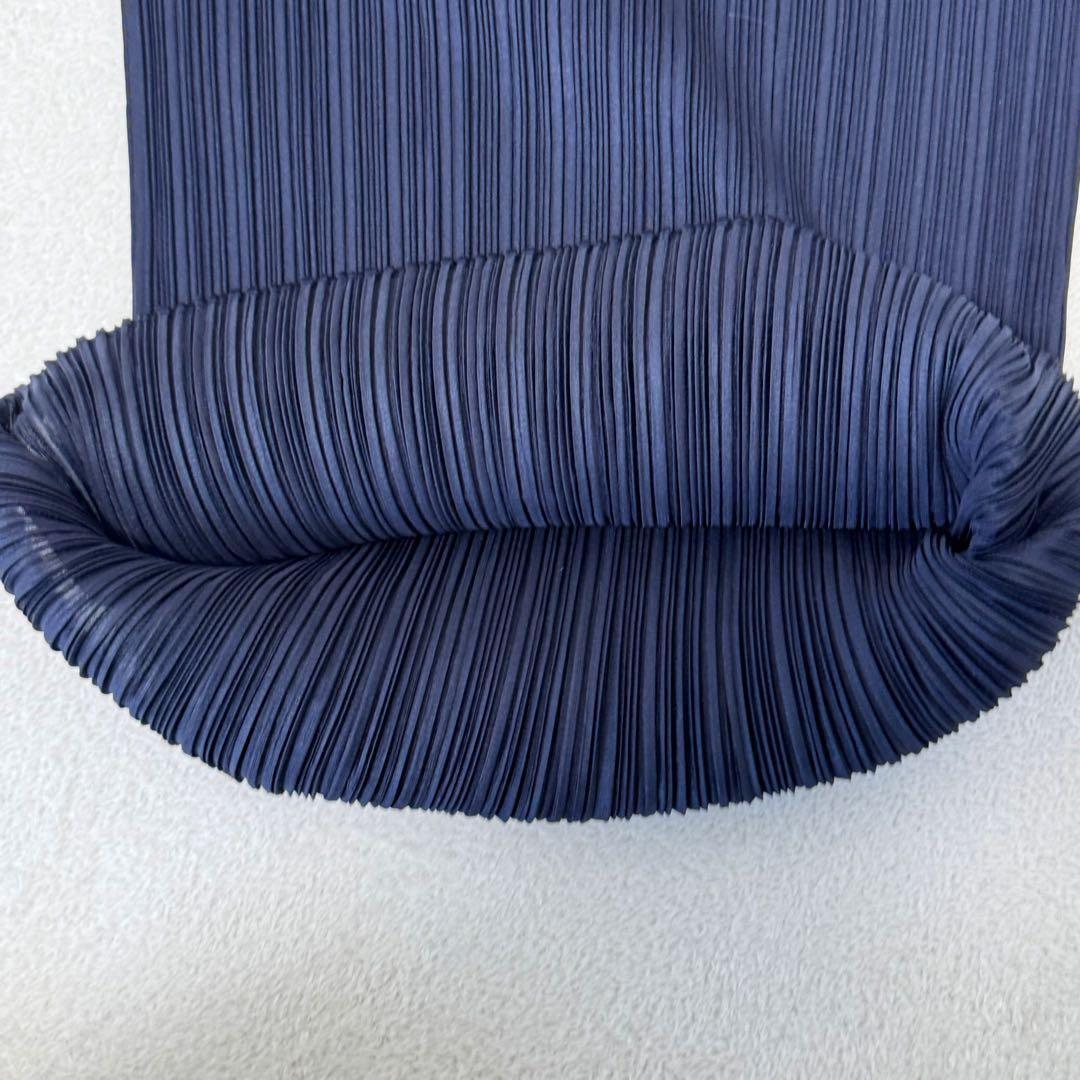 美品✨PLEATS PLEASE プリーツ　ネイビー　XLサイズ 長袖　トップス