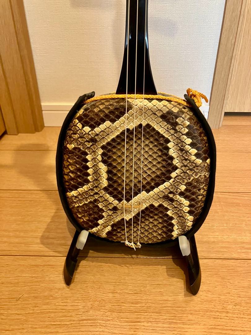 ゴーヤー　三線 八重山黒木 盛嶋開鐘タイプ