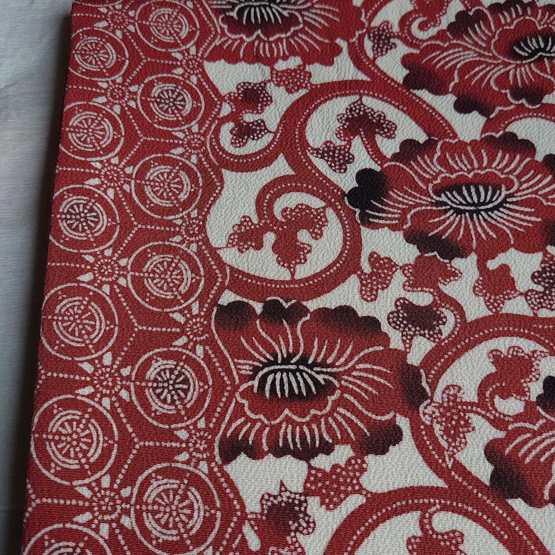 大人可愛い花唐草模様 草木手染めのちりめん開き名古屋帯