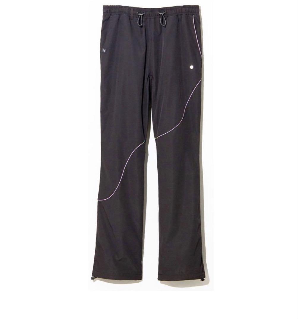 asics × NULABEL コラボ テックパンツ