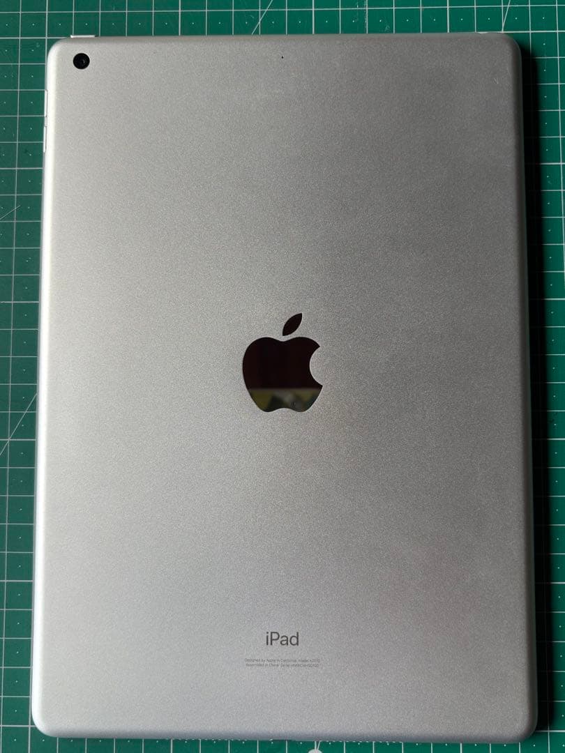 iPad 第8世代 中古品
