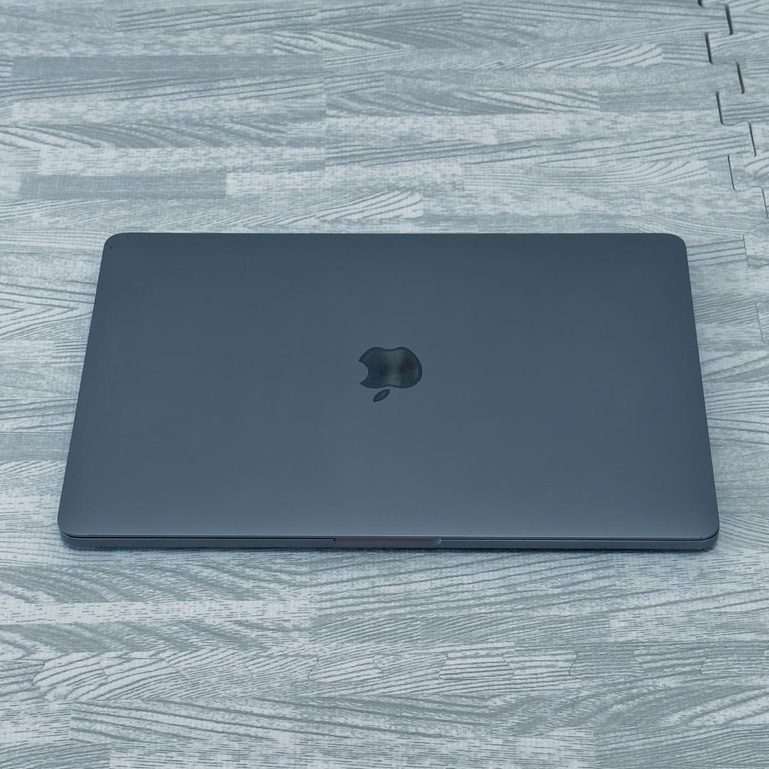 【美品】MacBook Pro 2020 256GB M1チップ 13インチ