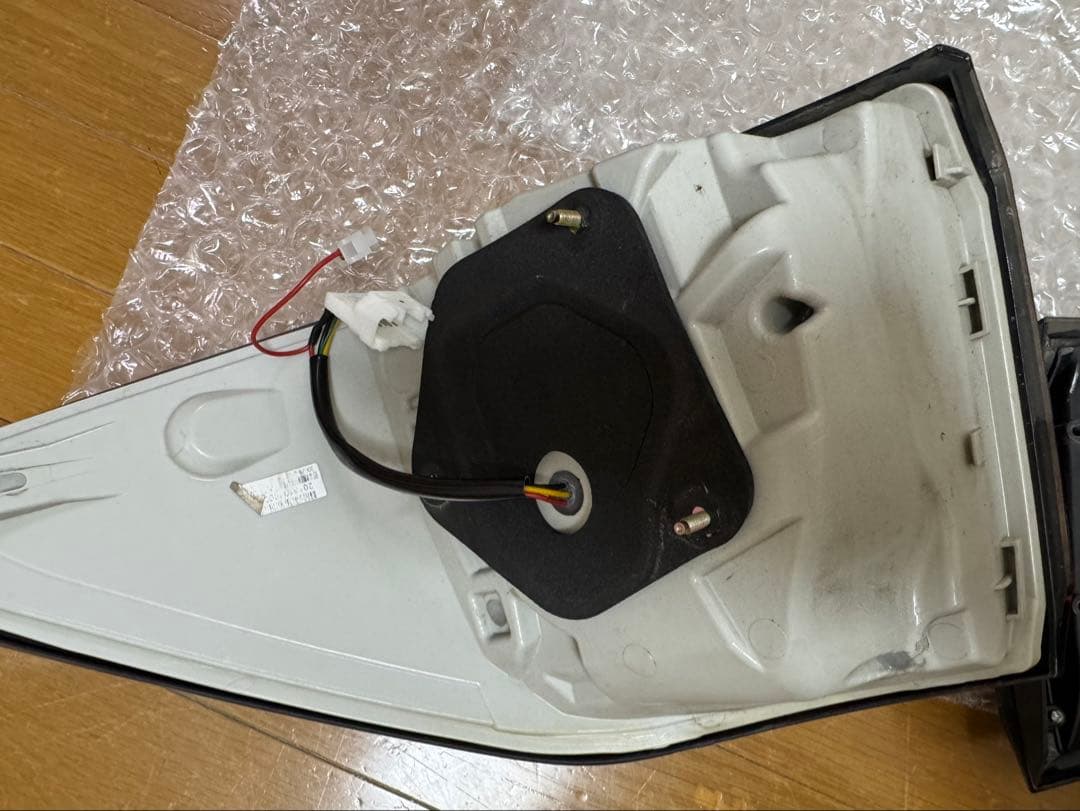 最終値下げ 200系クラウン　ファブレス　テール　左右セット