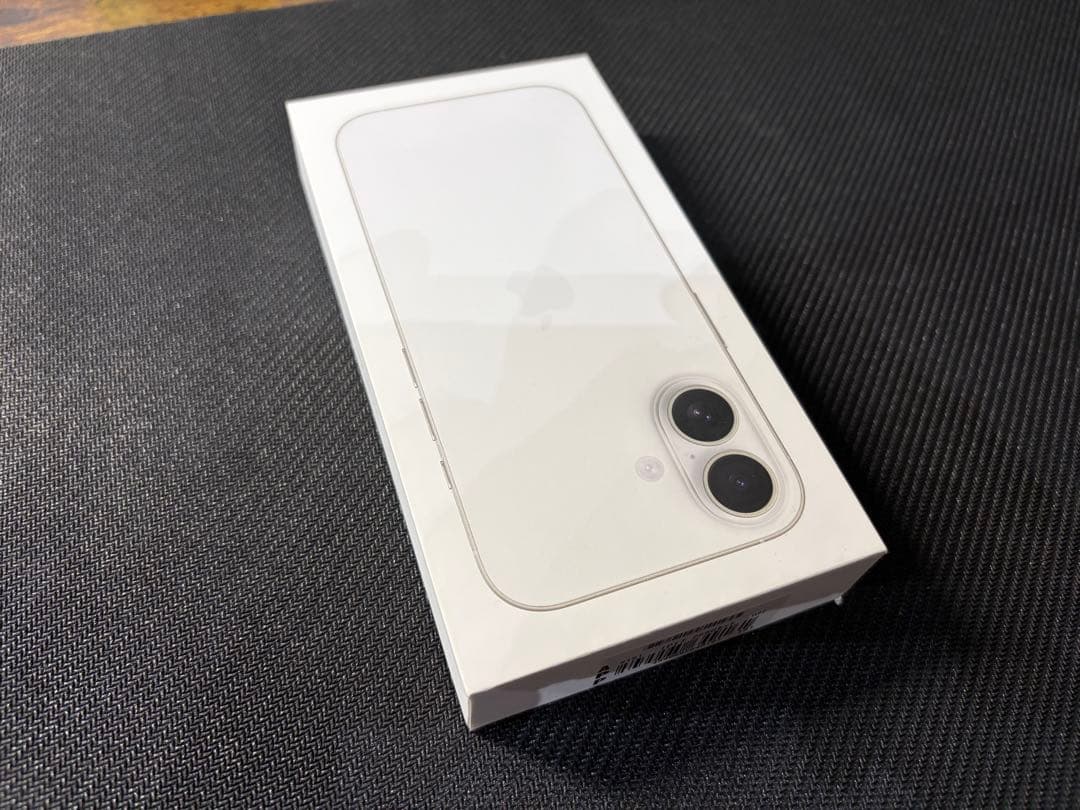 【新品未開封】iPhone17 256GB ホワイト simフリー