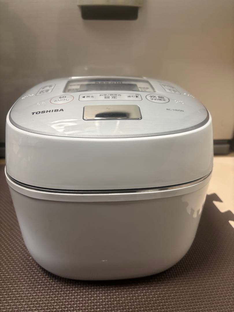 TOSHIBA 圧力IH炊飯器 RC-10VSN-2020年製