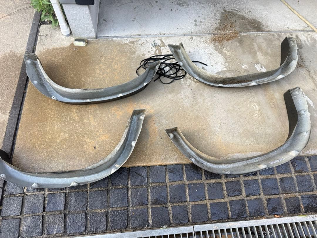 ジムニーJA11.12.22用　オーバーフェンダー　ラプター塗装　中古