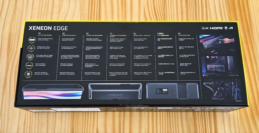 CORSAIR XENEON EDGE 15.6インチ