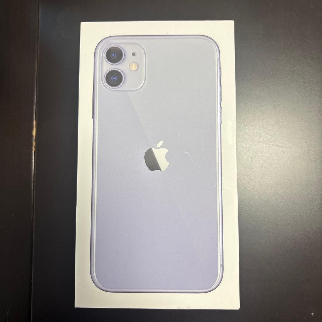 iPhone11 本体　箱付・充電器付