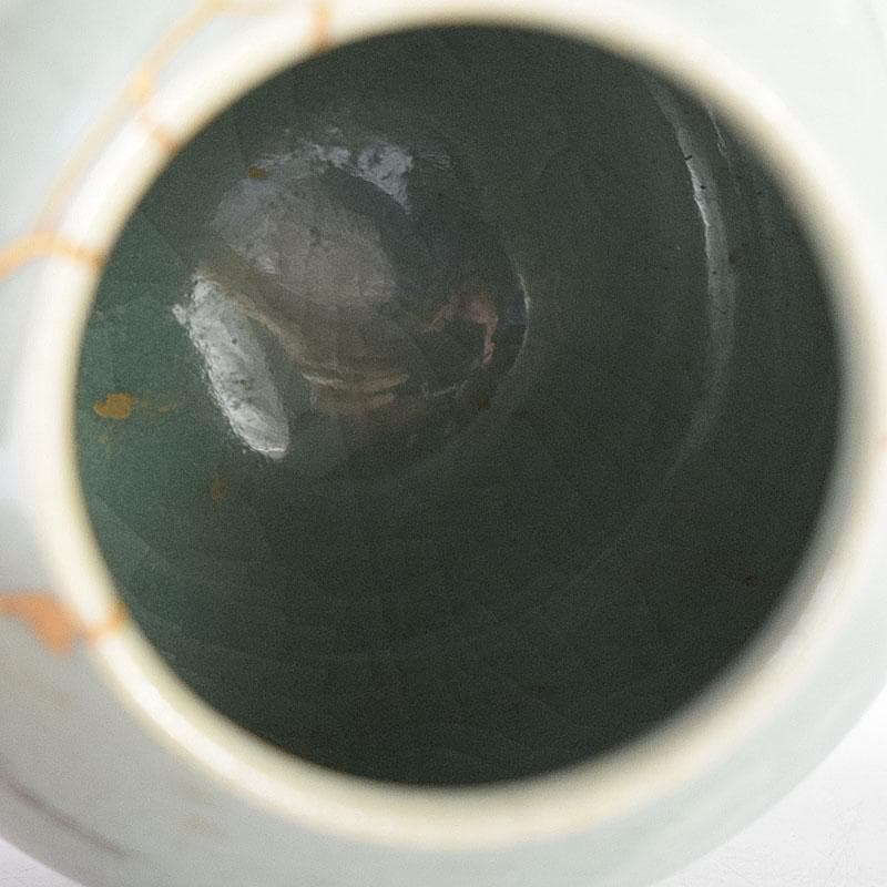 韓国人間文化財　柳海剛（柳根瀅）作　高麗青磁　象嵌鶴文　茶入　共箱　V　7835