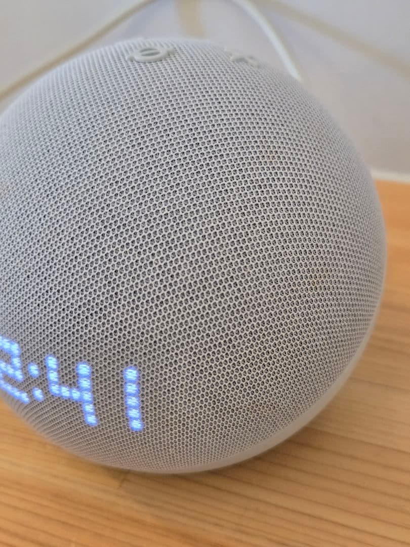 Echo Dot with clock ×2