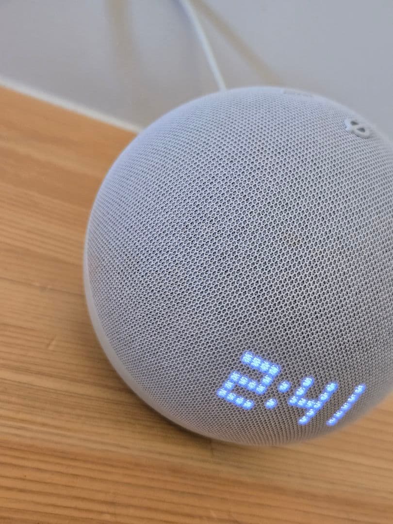 Echo Dot with clock ×2