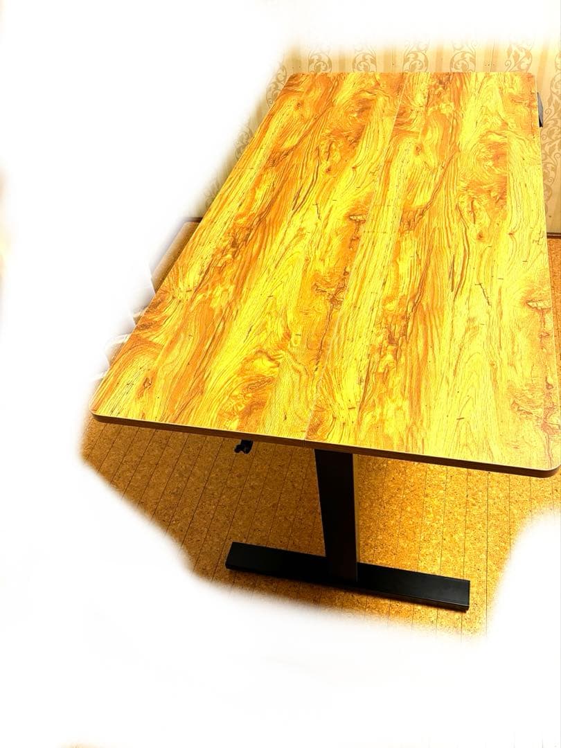 昇降式デスク　電動　ゲーミングデスク　お値下げ依頼により値下げ　11月5日まで