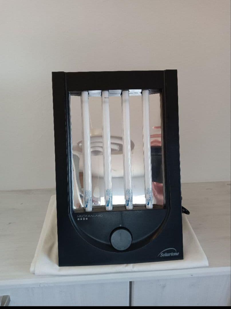 ソーラートーン 家庭用日焼けマシン NeoTan-A60（ネオタン）