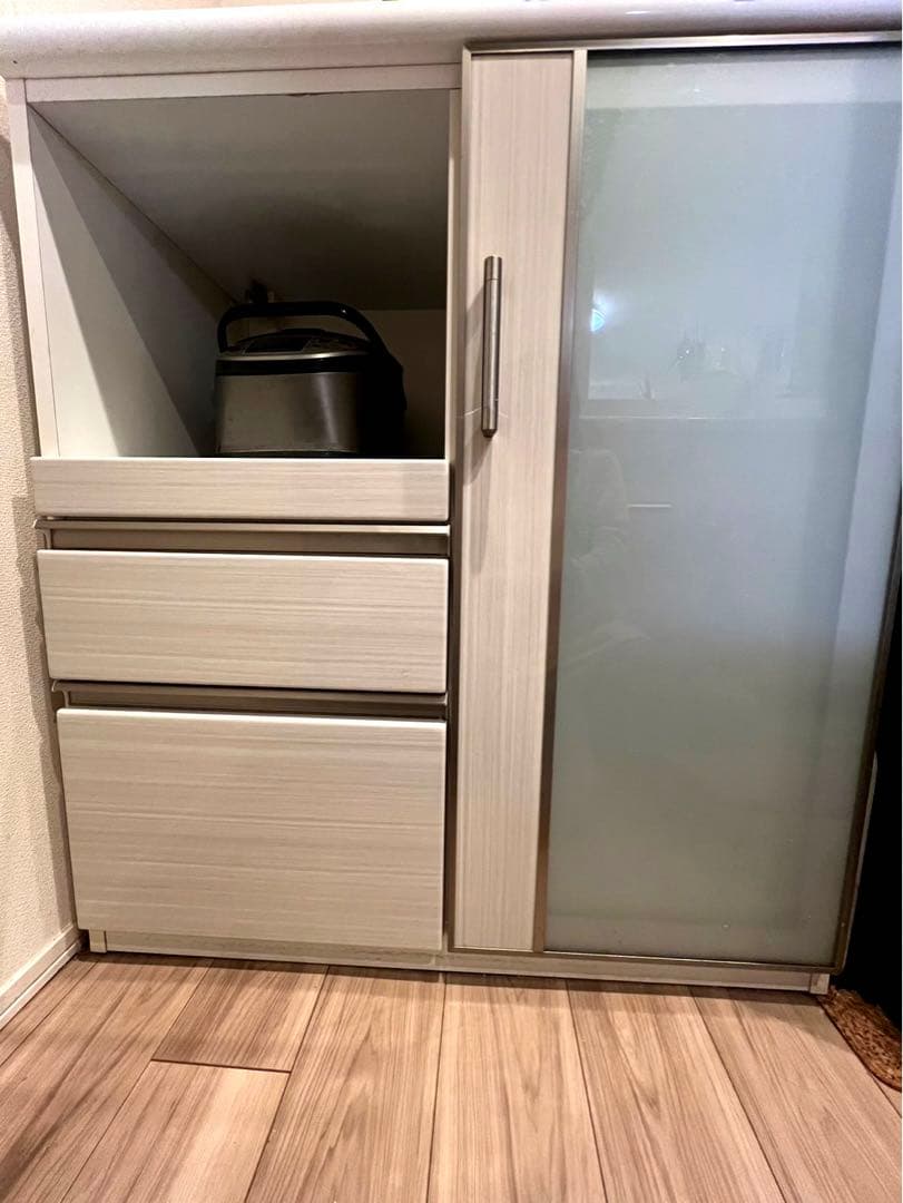 直接引き取り歓迎　キッチンボード　ニトリ　キレイ