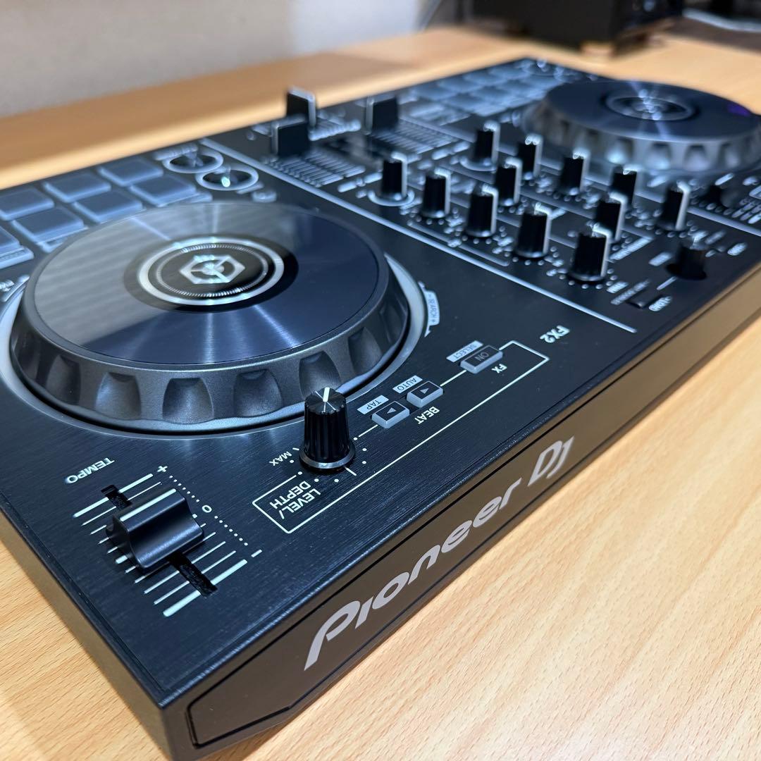 Pioneer DJ DDJ-RB コントローラー