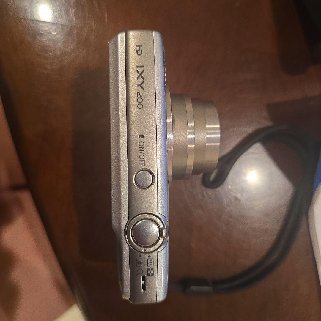 デジタルカメラ Canon IXY 200