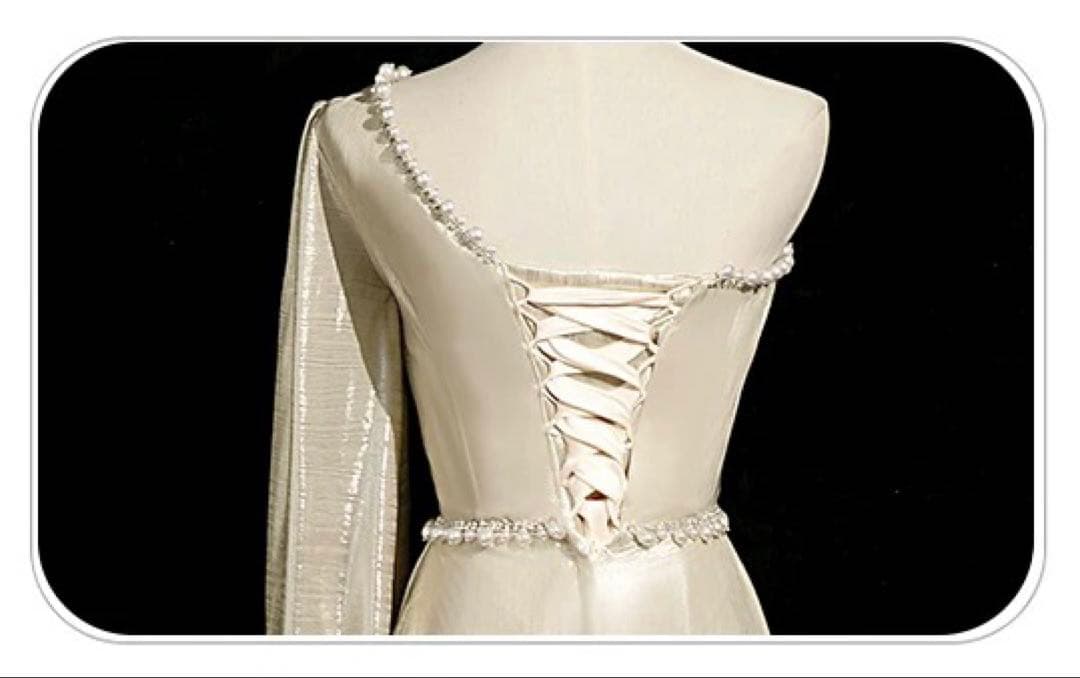 光沢感ある生地にパールが美しい ワンショル イブニングドレス