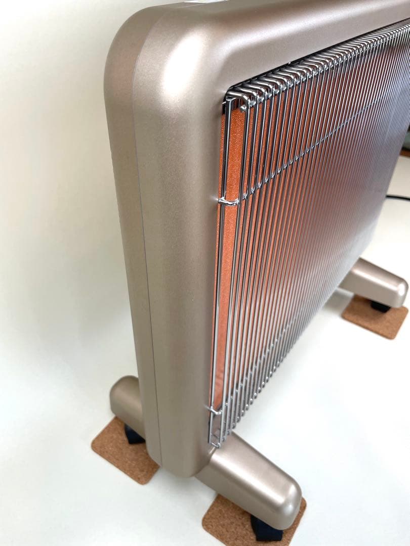 美品　サンルミエ・エクセラ７ N700L-GR 遠赤外線ヒーター