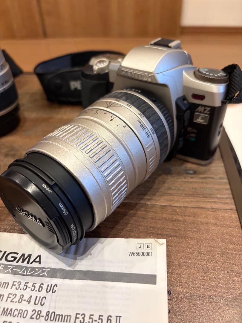 PENTAX MZ-L デジタル一眼レフ SIGMAレンズ付き•三脚付