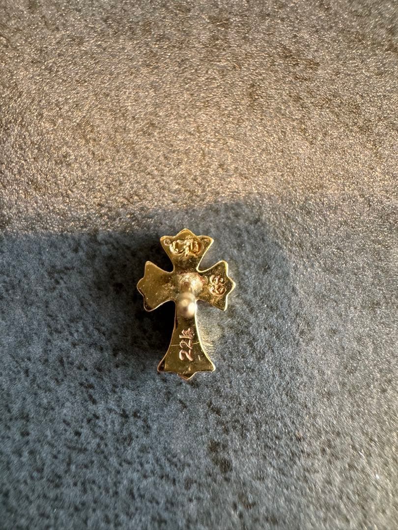 あしか 3/11まで。クロムハーツ 22k タイニー ピアスセット