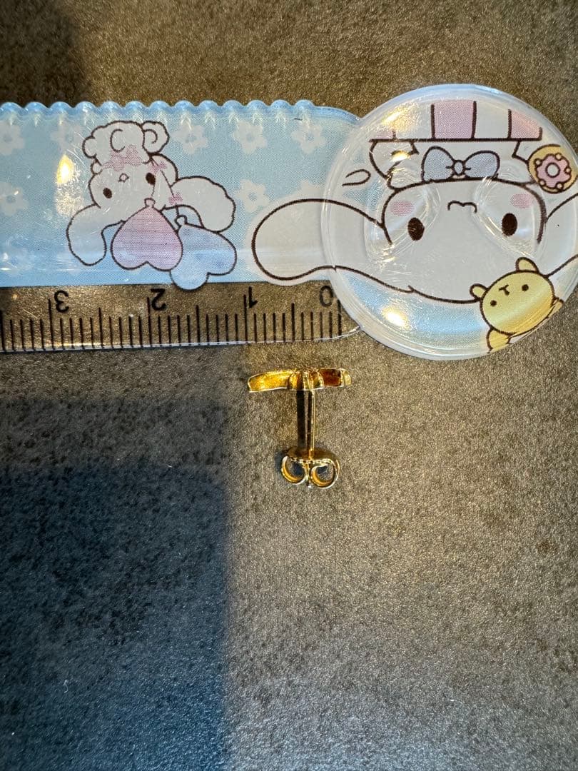 あしか 3/11まで。クロムハーツ 22k タイニー ピアスセット