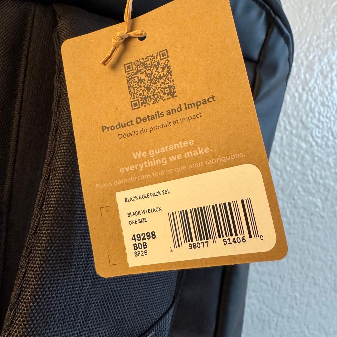 パタゴニア　ブラックホール　パック　25L 黒　新品未使用