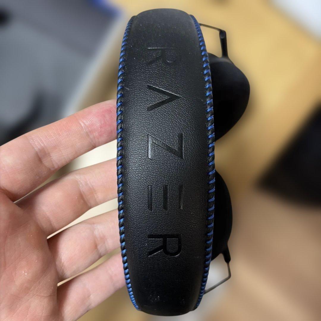 Razer BlackShark V3 Pro ワイヤレスヘッドセット