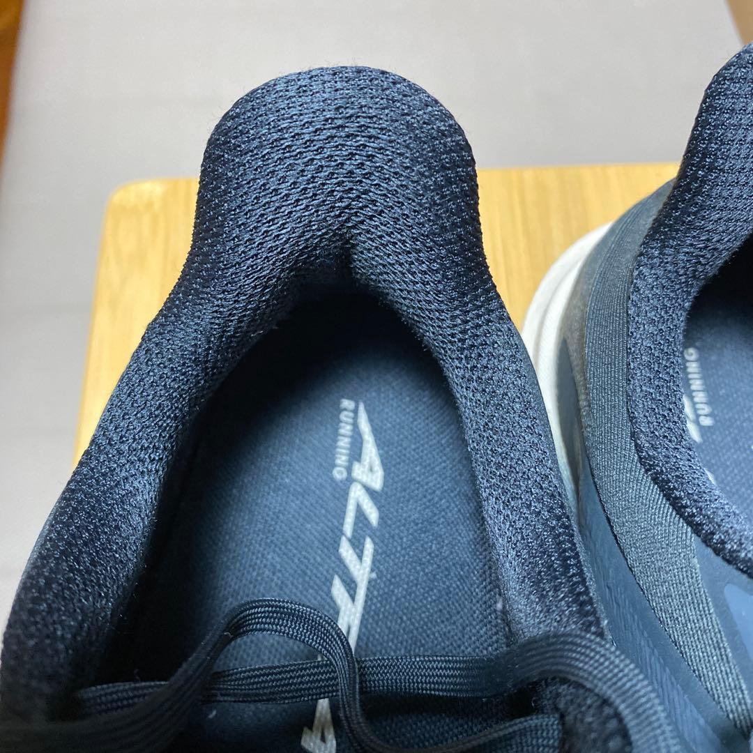 ALTRAアルトラW TORIN８WIDE US8