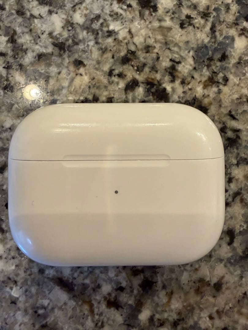 AirPods Pro 第二世代　Lightning