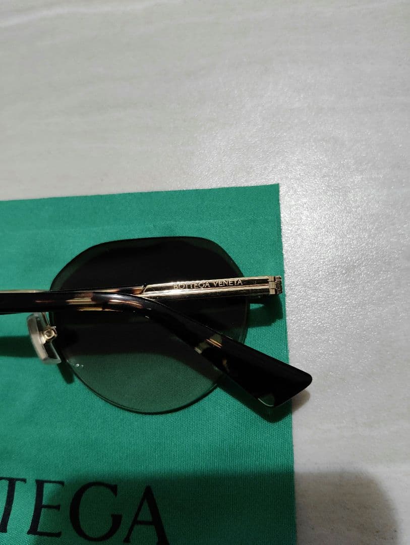 BOTTEGA VENETA リムレス ゴールドフレーム試着のみ付属品完備