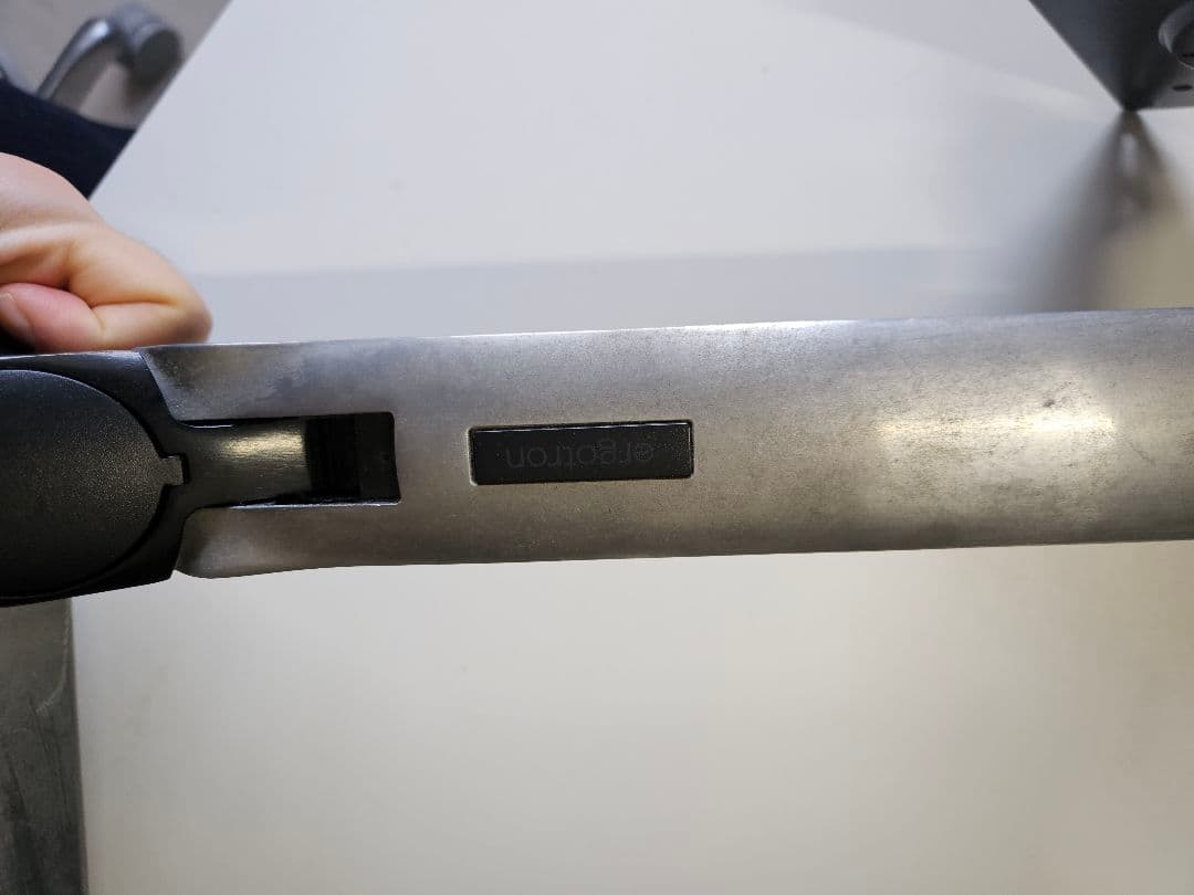 エルゴトロン Ergotron LX モニターアーム シルバー