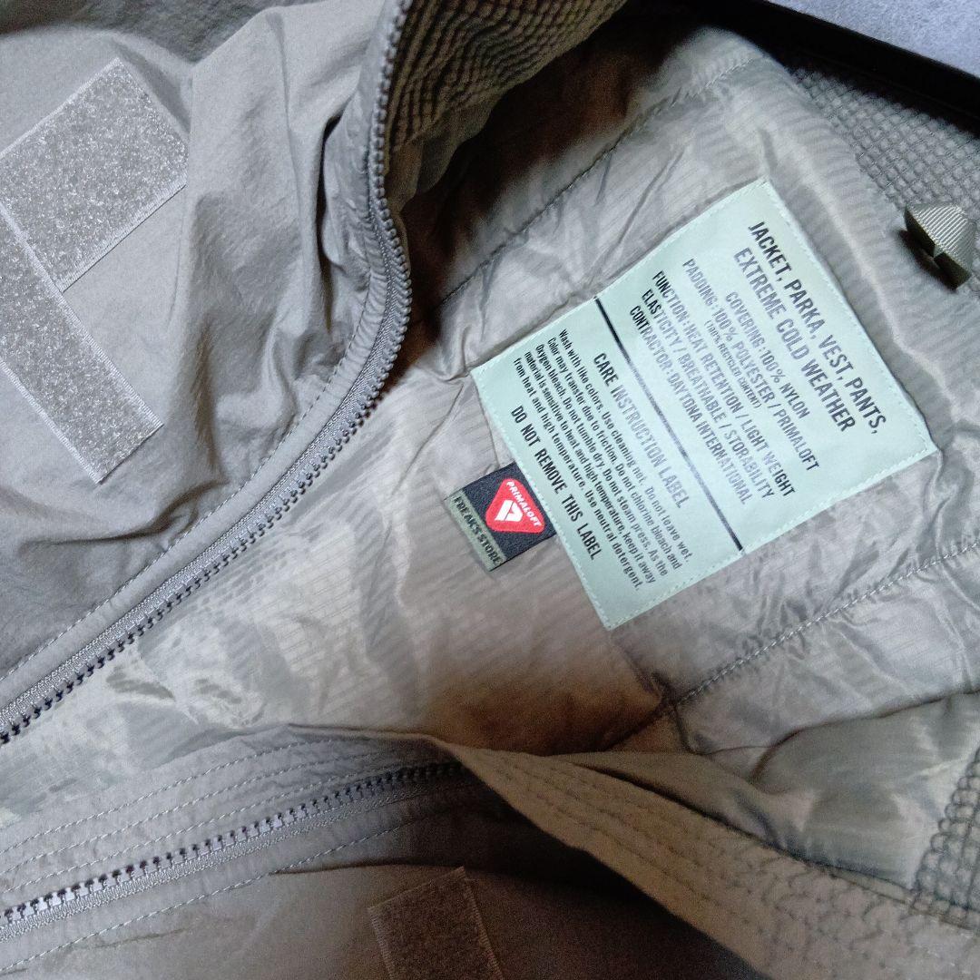 フリークスストア　レベル7プリマロフトジャケット　M　オリーブ