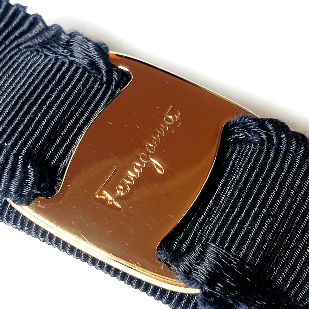 【希少☆美品】フリル フェラガモ バレッタ ヴァラ ブラック×ゴールドh015