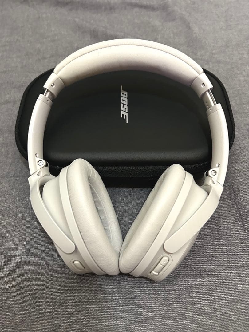 Bose QuietComfort ワイヤレスヘッドホン ホワイトスモーク