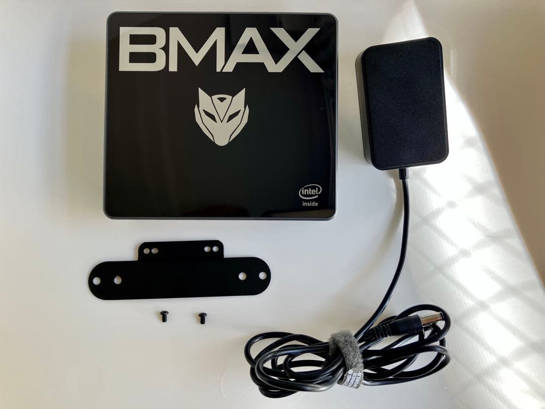 【最終お値下げ】美品ミニPC BMAX B2 Sデスクトップ 6GB/128GB