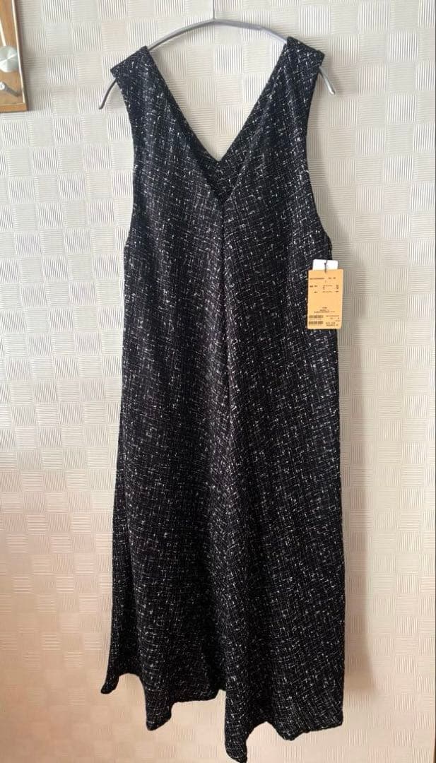 きーぶー　新品タグ付　ビアズリー ツィードフレアワンピース　ブラック系
