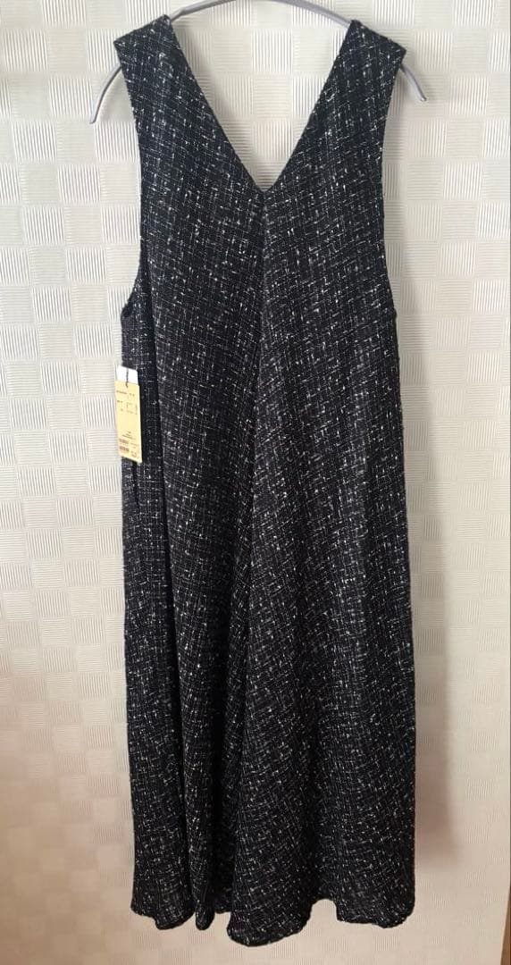 きーぶー　新品タグ付　ビアズリー ツィードフレアワンピース　ブラック系