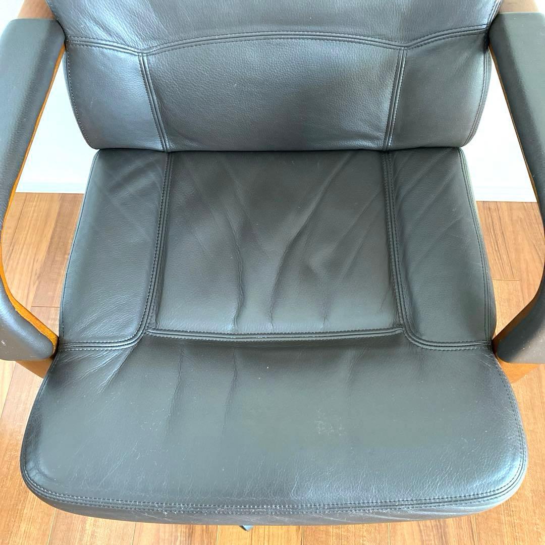 karimoku 本革張りデスクチェアー