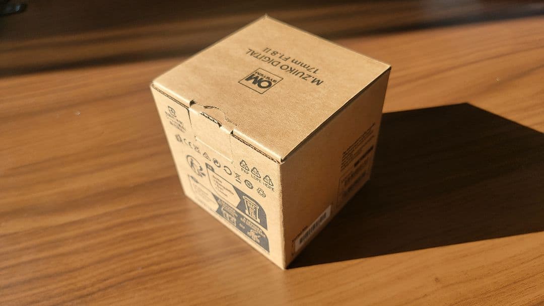 M.ZUIKO DIGITAL 17mm F1.8 II/BLK　交換レンズ