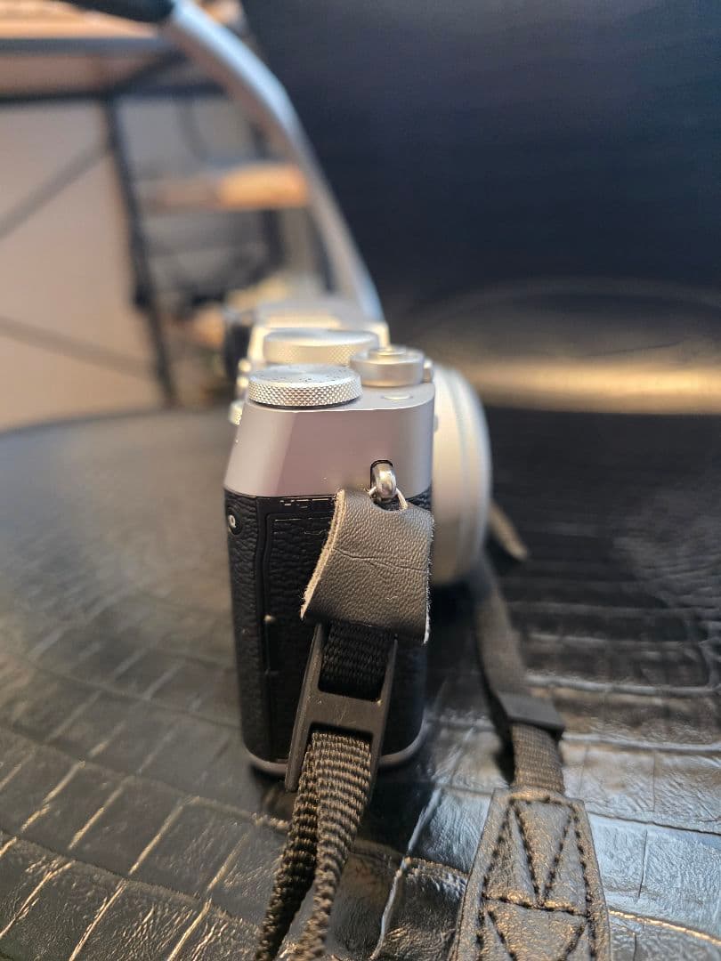 Fujifilm X100VI コンパクトデジタルカメラ