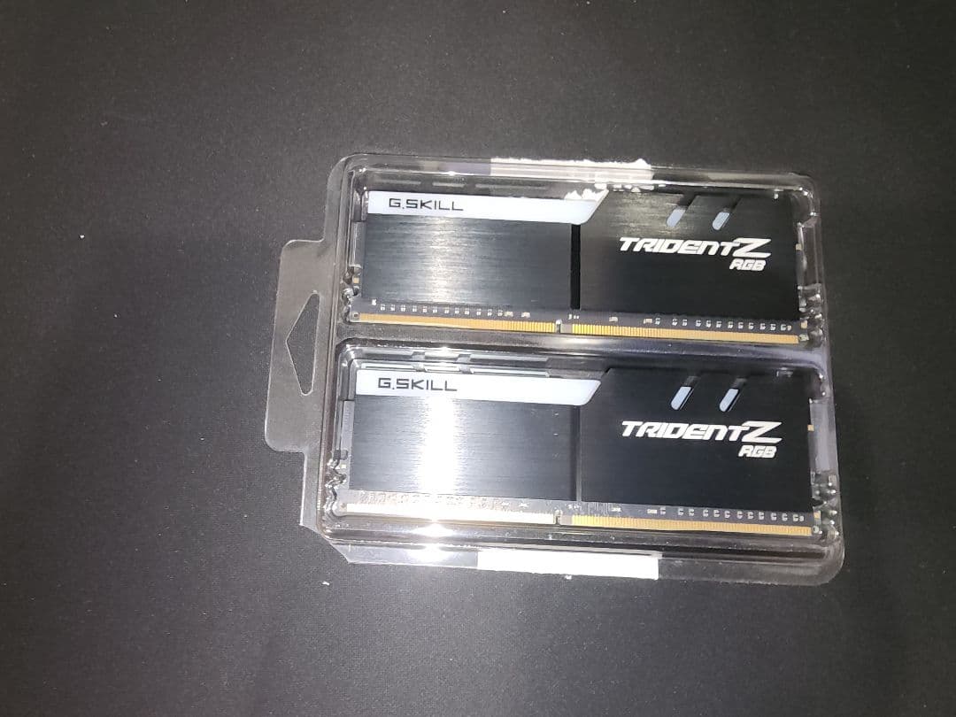 メモリー G.SKILL TRIDENT Z RGB 32GB DDR4-3600