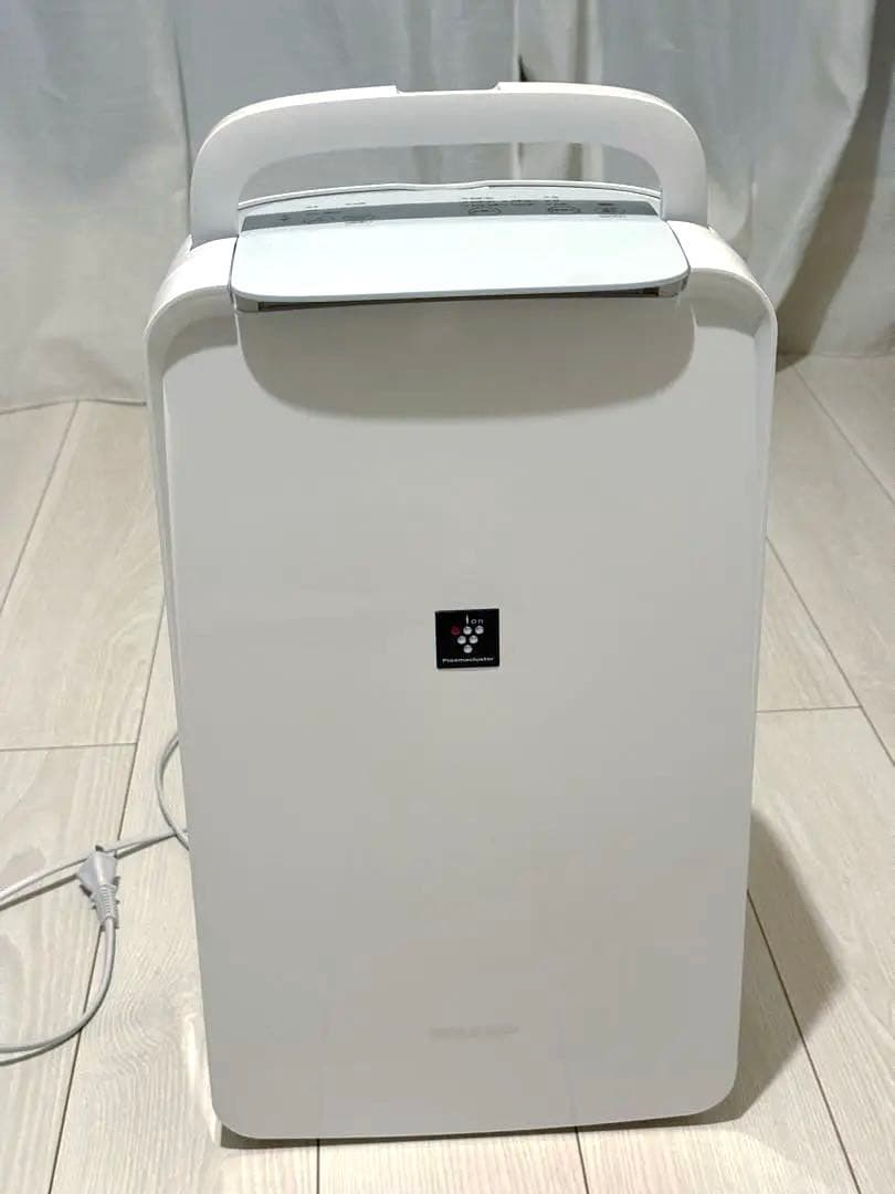 2023年製★美品★SHARP 衣類乾燥除湿機 CV-P71-W