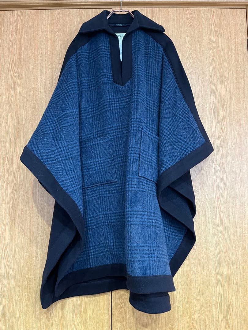 メゾンマルジェラ　ポンチョコート