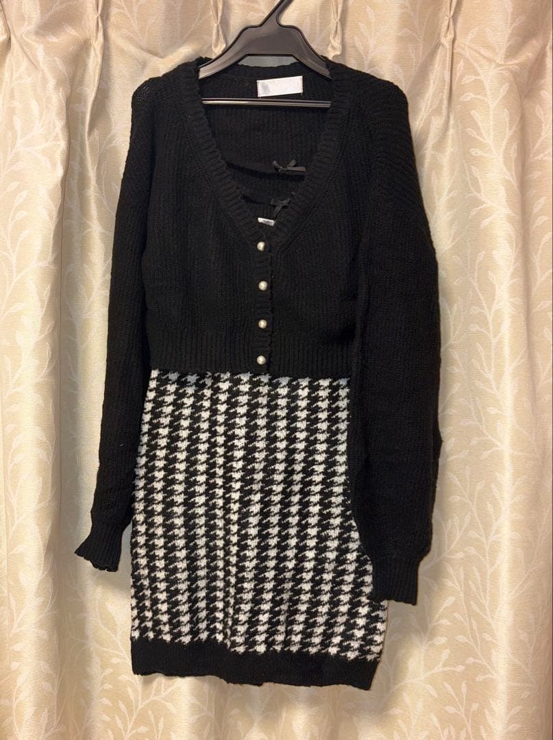 pium ぴうむ 千鳥柄ニットワンピカーデセット ブラック
